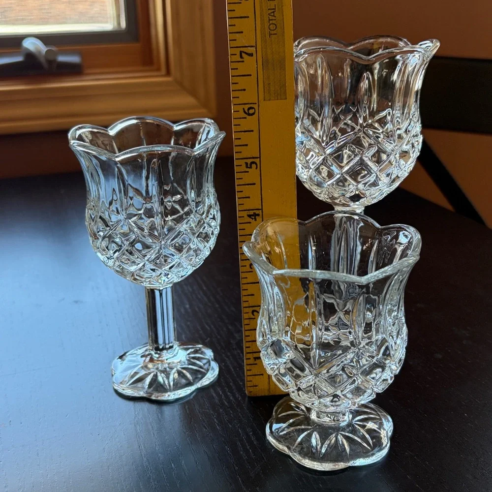 HOMCO graduated Scalloped Clear votive candle holder set of 3 - Picture 6 of 8